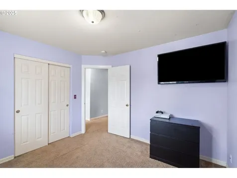 2207 NE 107th Street Vancouver WA 98686