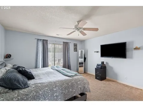 2207 NE 107th Street Vancouver WA 98686