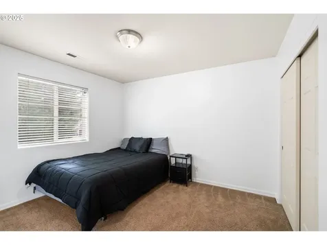 2207 NE 107th Street Vancouver WA 98686