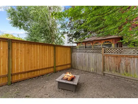 2207 NE 107th Street Vancouver WA 98686