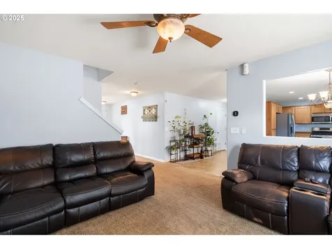 2207 NE 107th Street Vancouver WA 98686