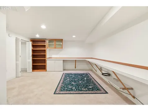 1304 SE 51st Avenue Portland OR 97215