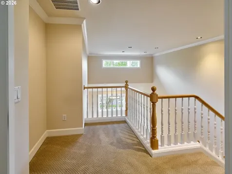 4746 Amherst Court Lake Oswego OR 97035