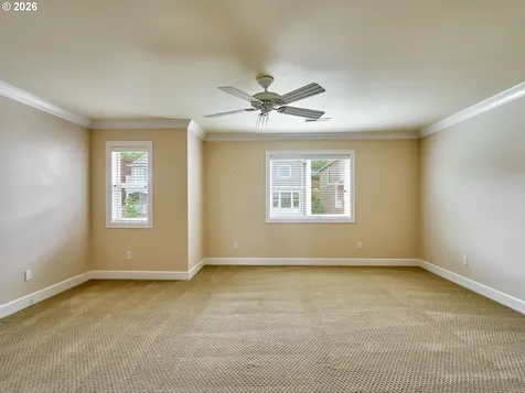 4746 Amherst Court Lake Oswego OR 97035