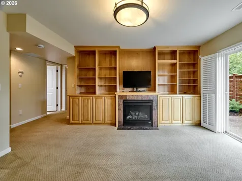 4746 Amherst Court Lake Oswego OR 97035