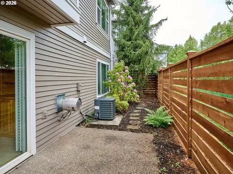 4746 Amherst Court Lake Oswego OR 97035