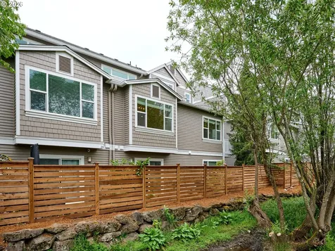 4746 Amherst Court Lake Oswego OR 97035