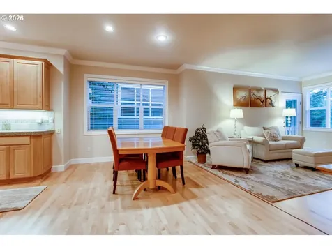 4746 Amherst Court Lake Oswego OR 97035