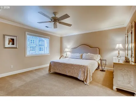 4746 Amherst Court Lake Oswego OR 97035