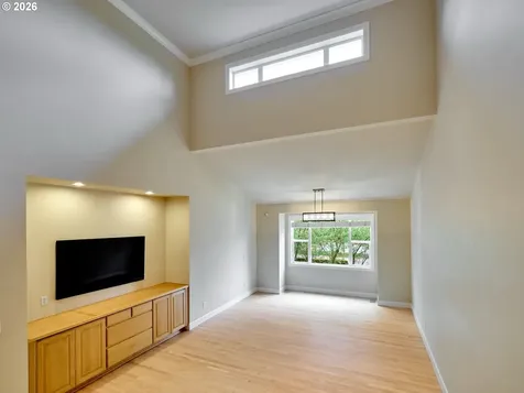 4746 Amherst Court Lake Oswego OR 97035