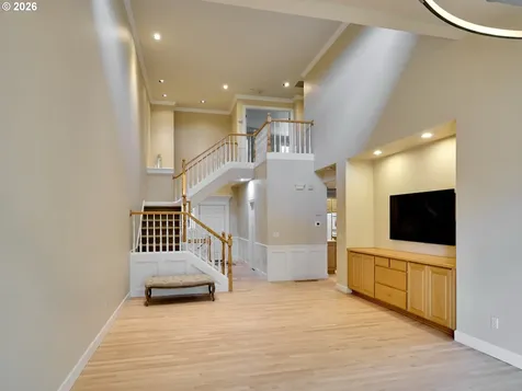4746 Amherst Court Lake Oswego OR 97035