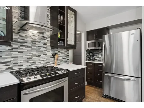7010 SW 35th Avenue Portland OR 97219