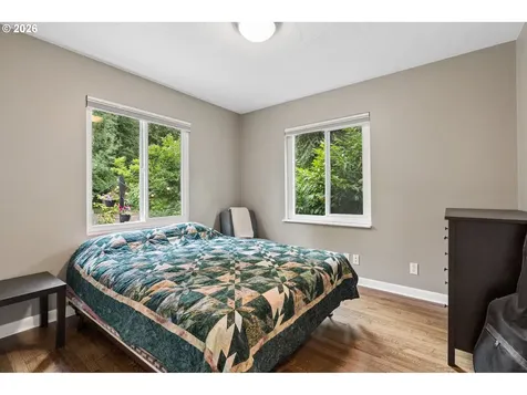 7010 SW 35th Avenue Portland OR 97219