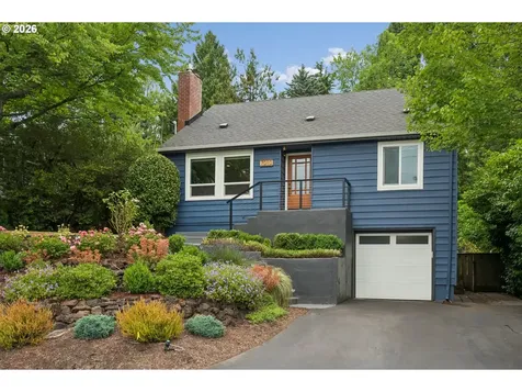 7010 SW 35th Avenue Portland OR 97219