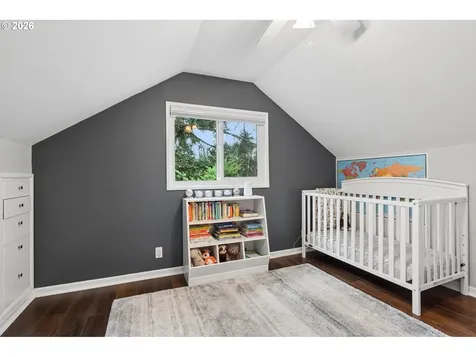 7010 SW 35th Avenue Portland OR 97219