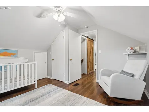 7010 SW 35th Avenue Portland OR 97219