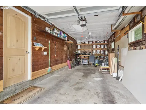 7010 SW 35th Avenue Portland OR 97219