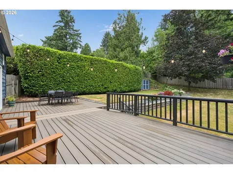 7010 SW 35th Avenue Portland OR 97219