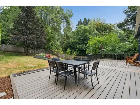 7010 SW 35th Avenue Portland OR 97219
