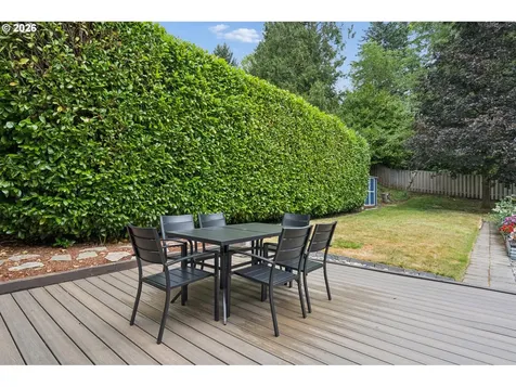 7010 SW 35th Avenue Portland OR 97219