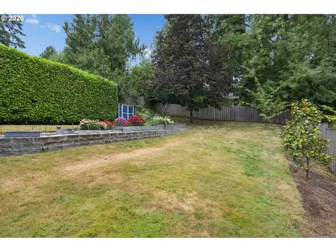 7010 SW 35th Avenue Portland OR 97219