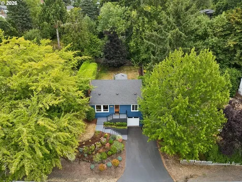 7010 SW 35th Avenue Portland OR 97219