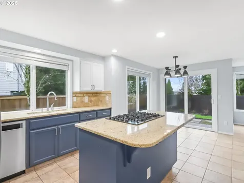 4185 NW 176th Avenue Portland OR 97229