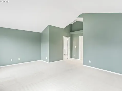 4185 NW 176th Avenue Portland OR 97229
