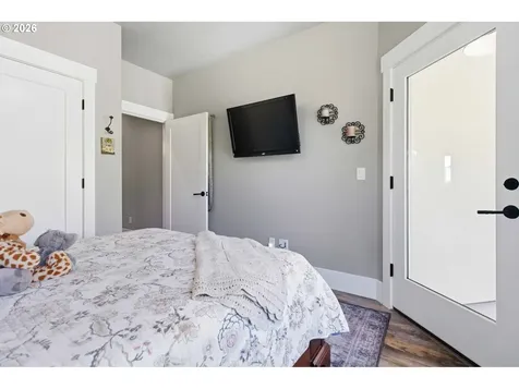 30 Forest Heights Cathlamet WA 98612