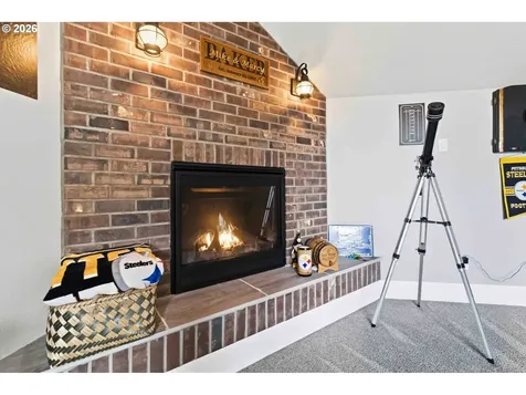 30 Forest Heights Cathlamet WA 98612
