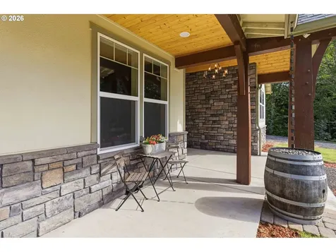 30 Forest Heights Cathlamet WA 98612