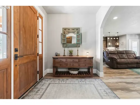30 Forest Heights Cathlamet WA 98612