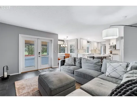 9760 SE Parkwood Way Happy Valley OR 97086