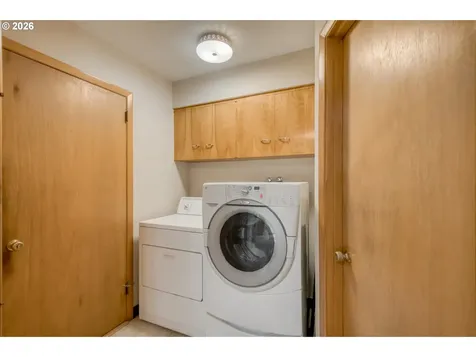20100 SW Boones Ferry Road Tualatin OR 97062