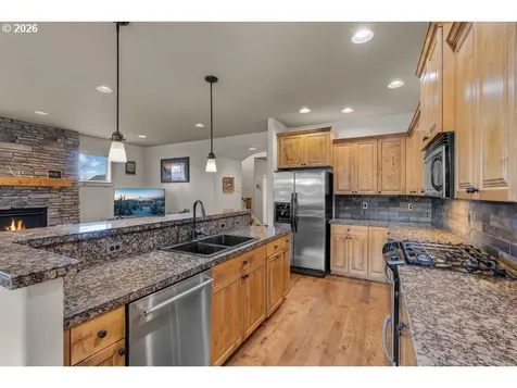 1132 NE Steins Pillar Drive Prineville OR 97754