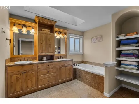 1132 NE Steins Pillar Drive Prineville OR 97754