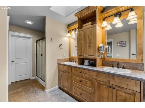 1132 NE Steins Pillar Drive Prineville OR 97754