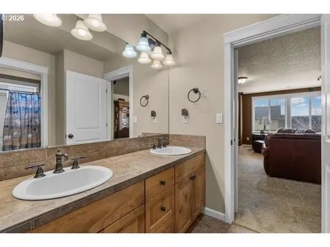 1132 NE Steins Pillar Drive Prineville OR 97754