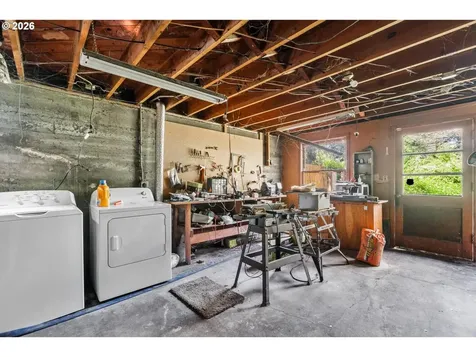 7225 SW 83rd Avenue Portland OR 97223