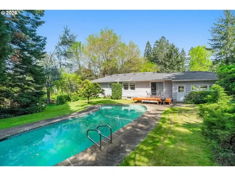 7225 SW 83rd Avenue Portland OR 97223