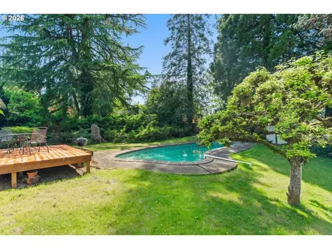 7225 SW 83rd Avenue Portland OR 97223