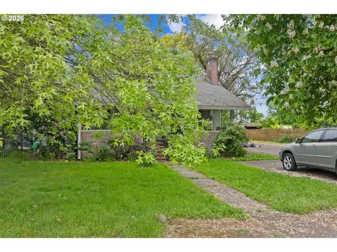 7640 SW 67th Avenue Portland OR 97223