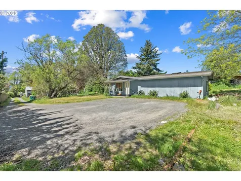 7640 SW 67th Avenue Portland OR 97223
