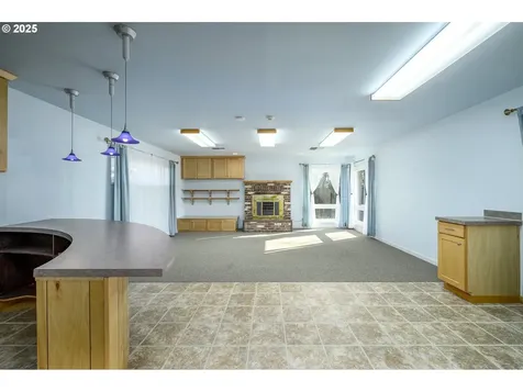 1736 NE Hembree Street Mcminnville OR 97128
