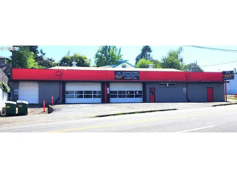 8010 NE Sandy Boulevard Portland OR 97213