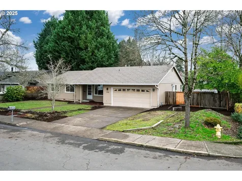 1916 NE 13th Avenue Hillsboro OR 97124