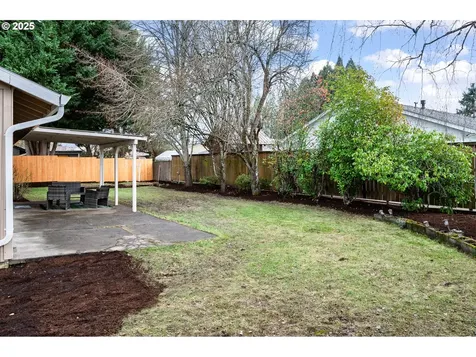 1916 NE 13th Avenue Hillsboro OR 97124