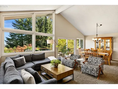 1658 Fircrest Drive Lake Oswego OR 97034
