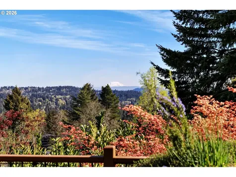 1658 Fircrest Drive Lake Oswego OR 97034