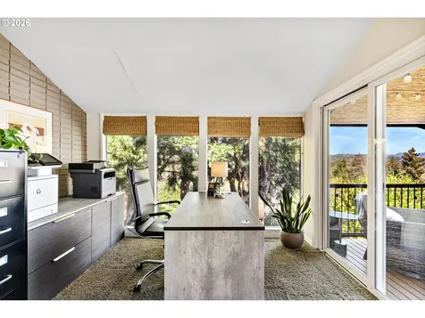 1658 Fircrest Drive Lake Oswego OR 97034